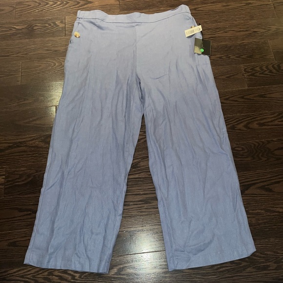 Light blue pantsuit (jacket and pants matching set) - Picture 8 of 8